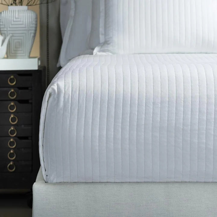 ARIA QUILTED KING COVERLET WHITE MATTE VELVET 112X98