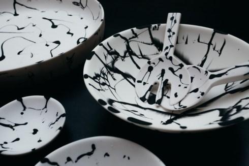 Everyday X Large Solid White and Black Splatter