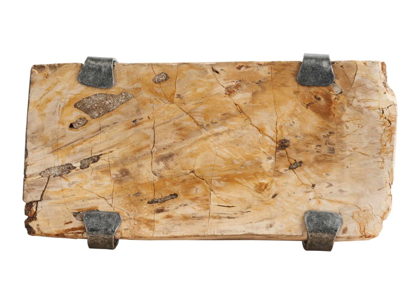 Wyatt spot table
