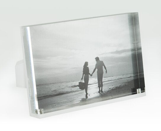 Acrylic 4x6 Solid White Frame