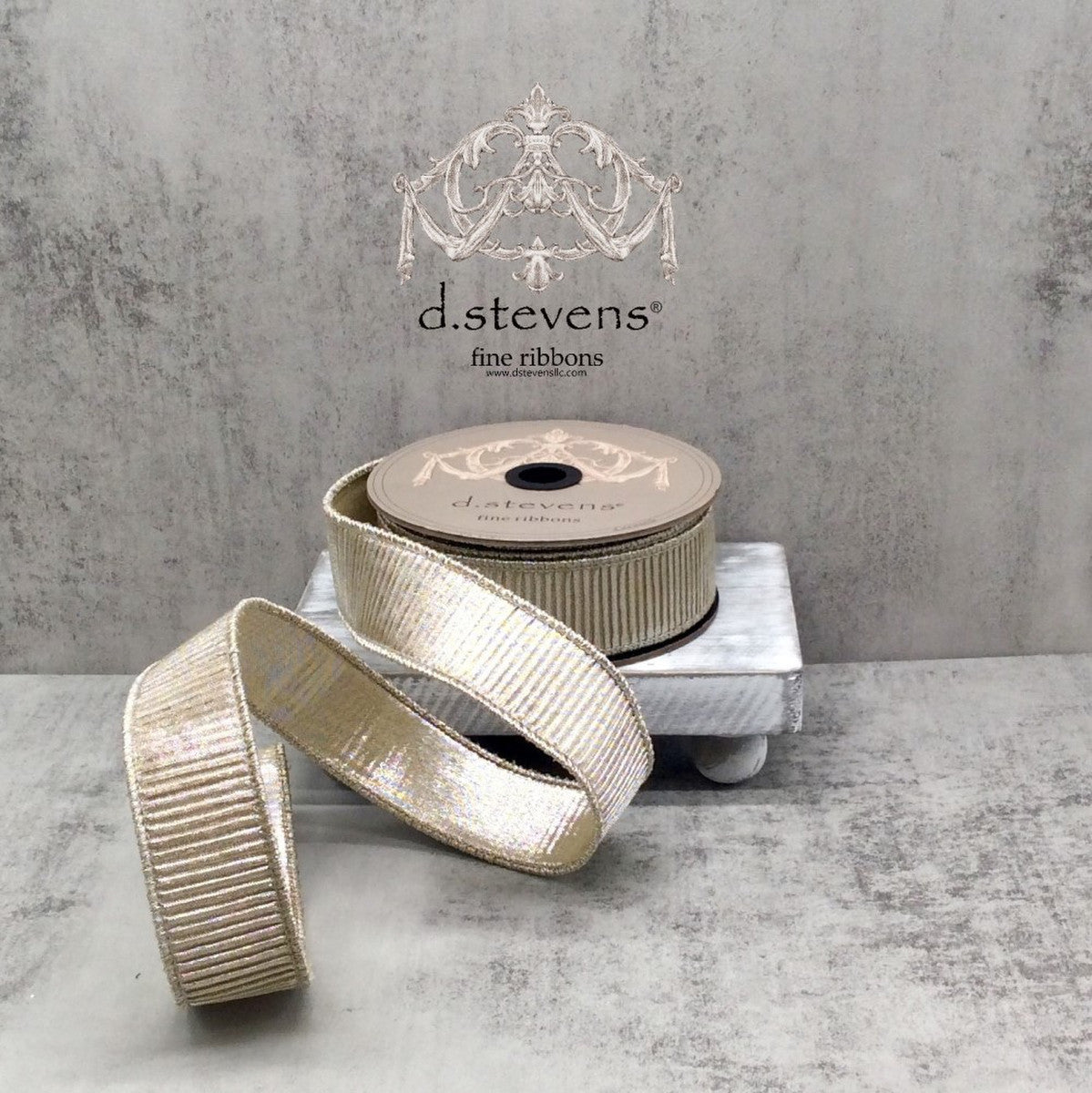 Pleated Lame'-Platinum 1.5" Ribbon