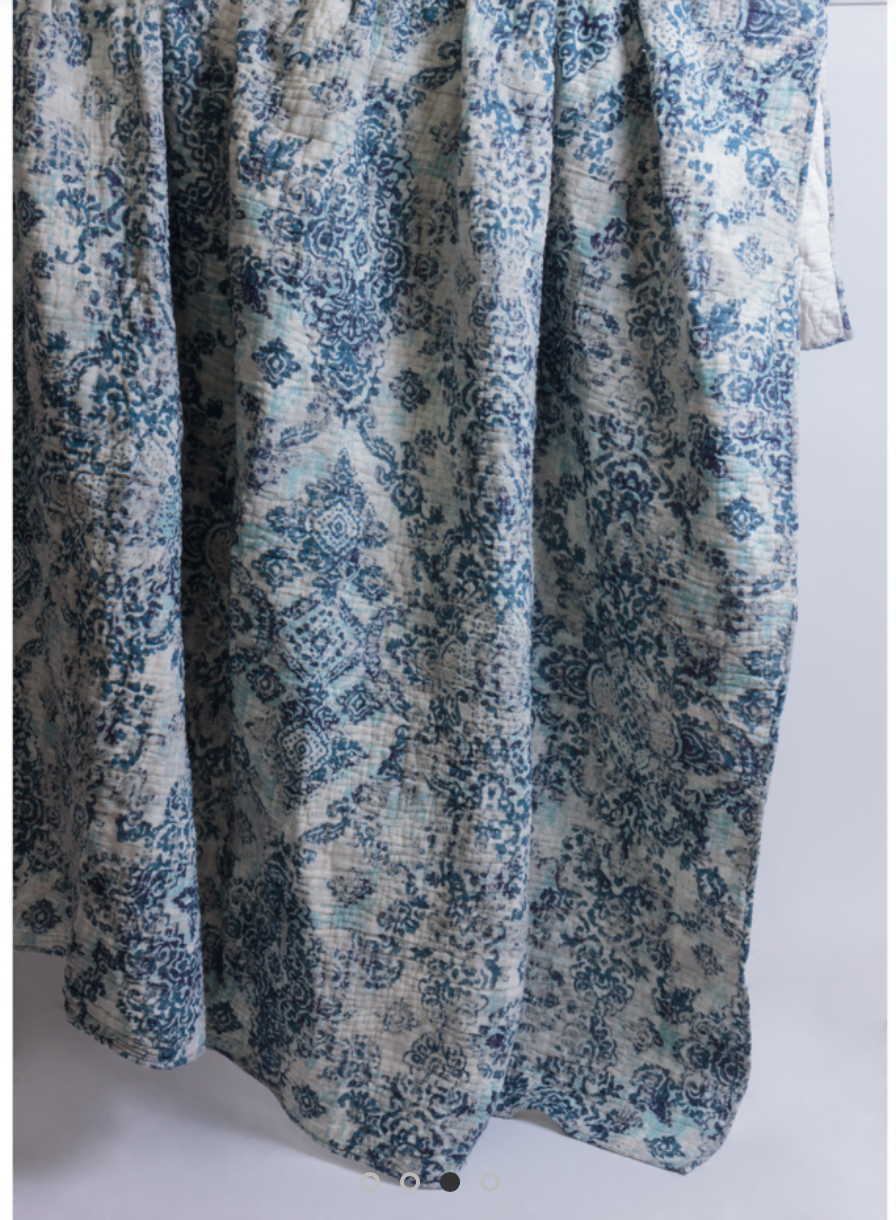 Lyon king quilt