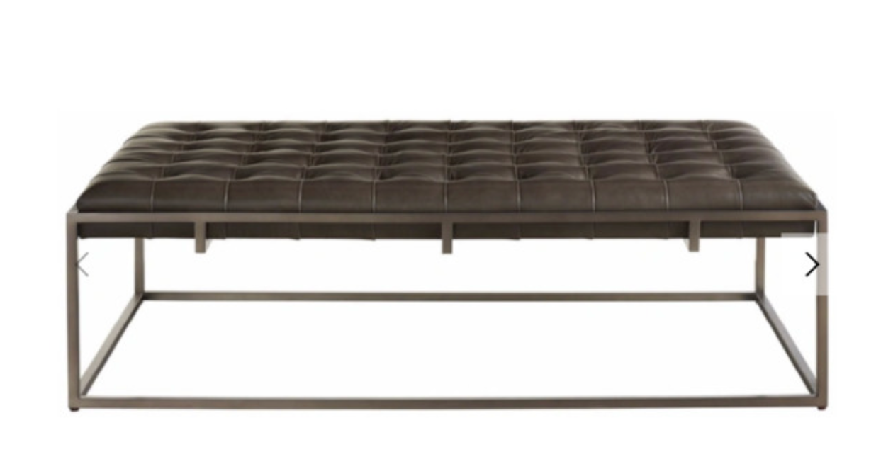 Travers ottoman