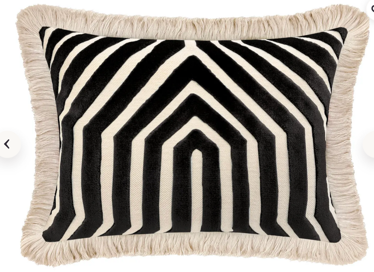 Vanderbilt pillow with fringe