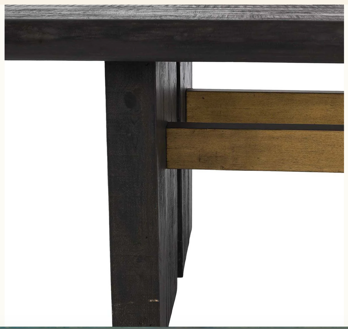 Larson Dining table